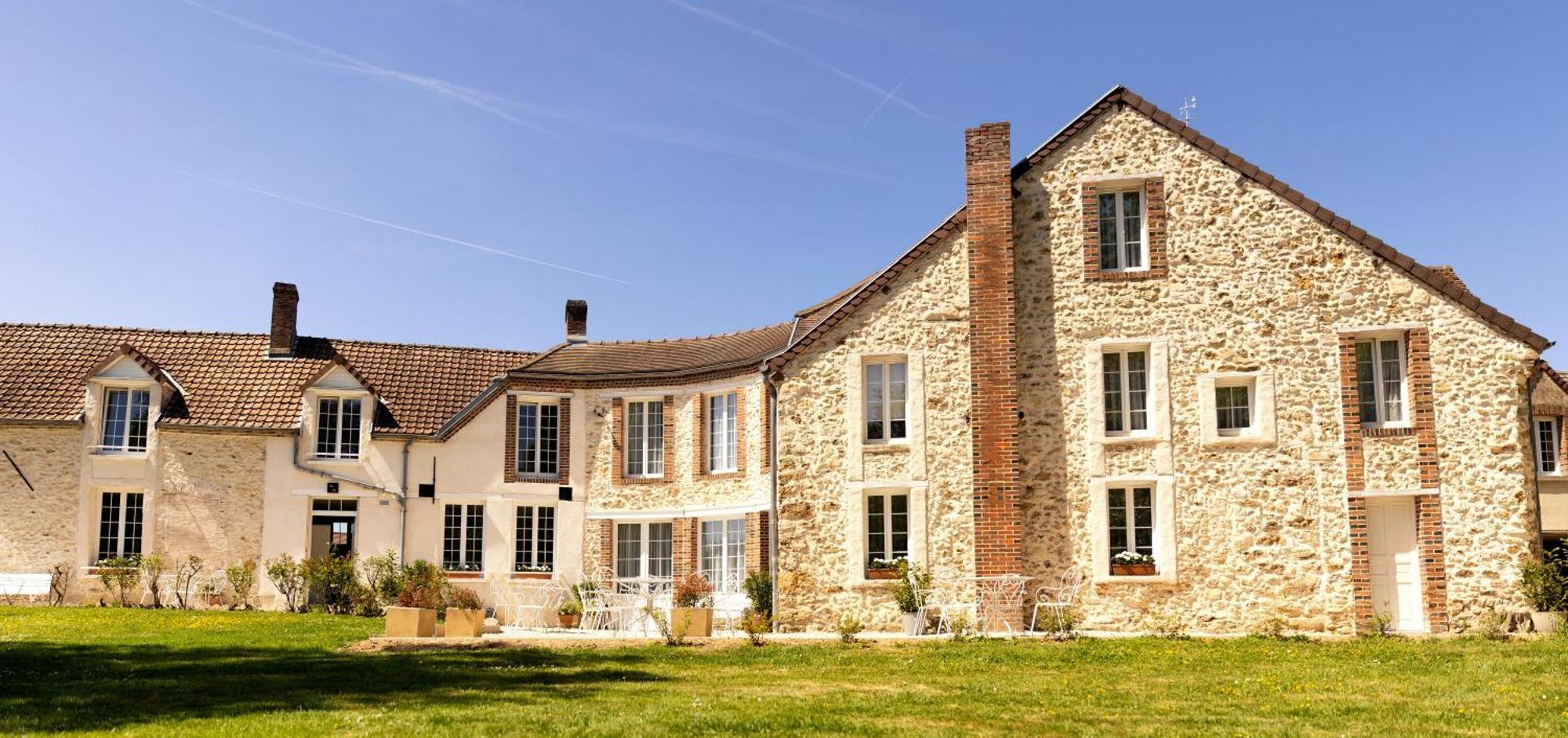 Le Petit Chateau Baye  ภายนอก รูปภาพ